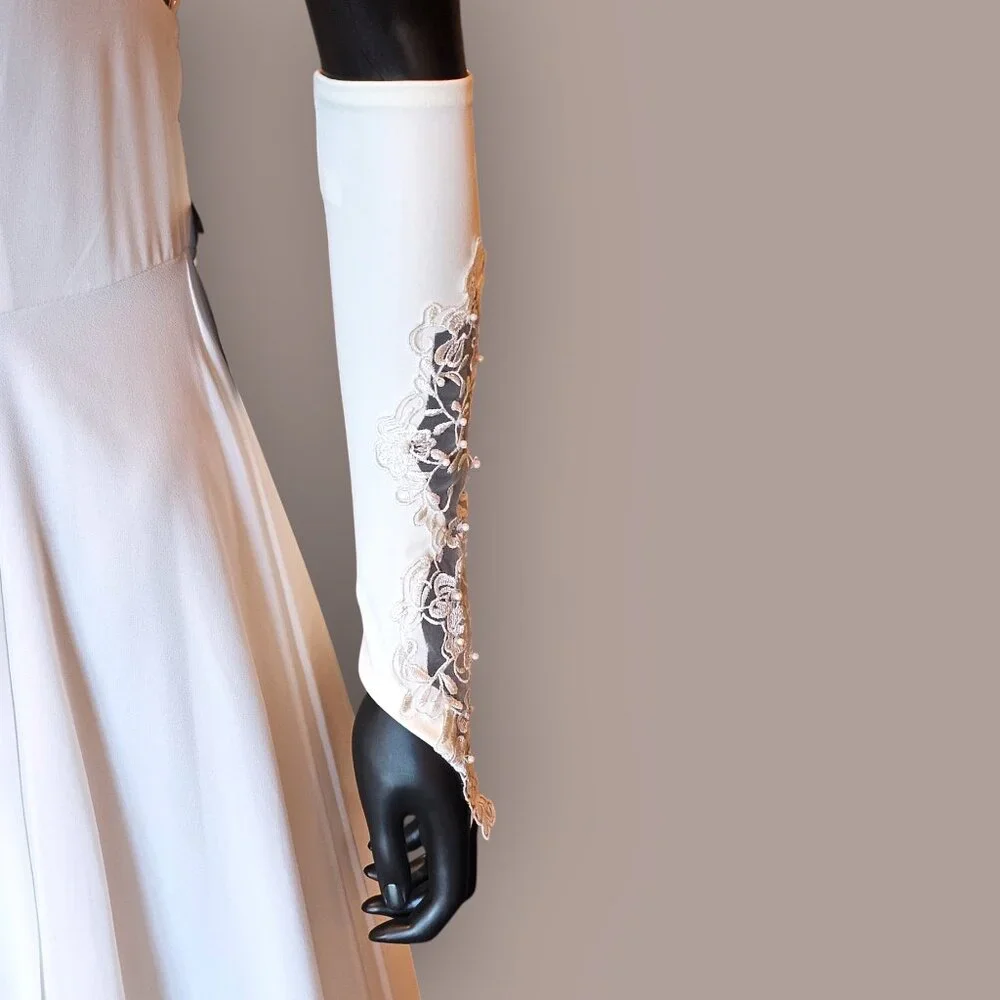 Elbow Stretch Jersey Ivory Lace Gauntlet Glove - Picture 3 of 6